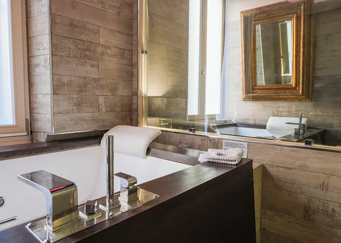 Corso Boutique Luxury