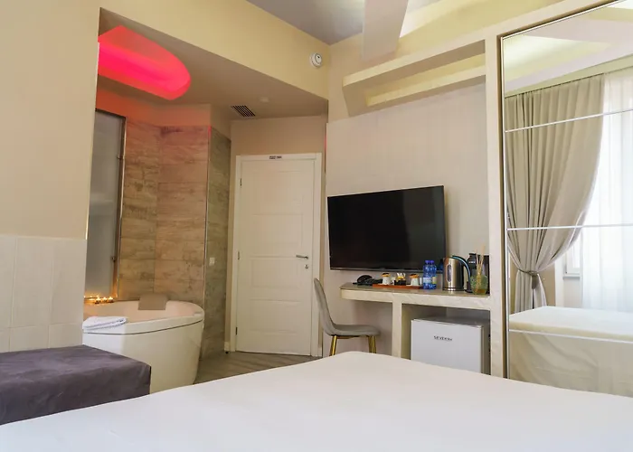 Corso Boutique Luxury בית הארחה
